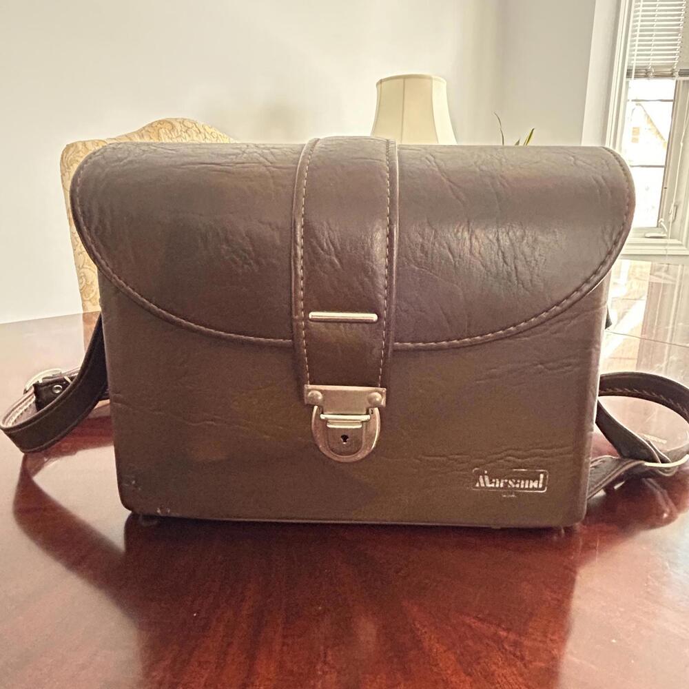 Vintage Marsland Shoulder Strap Camera Bag Brown Leather